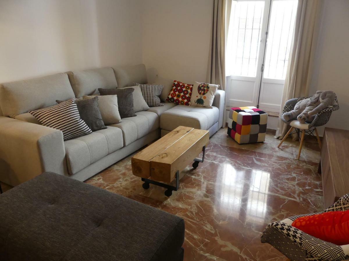 Gatu Premium Villa Aramburu, " Preferente Mayores De 25 Anos Y Familias " Эль-Пуэрто-де-Санта-Мария Экстерьер фото